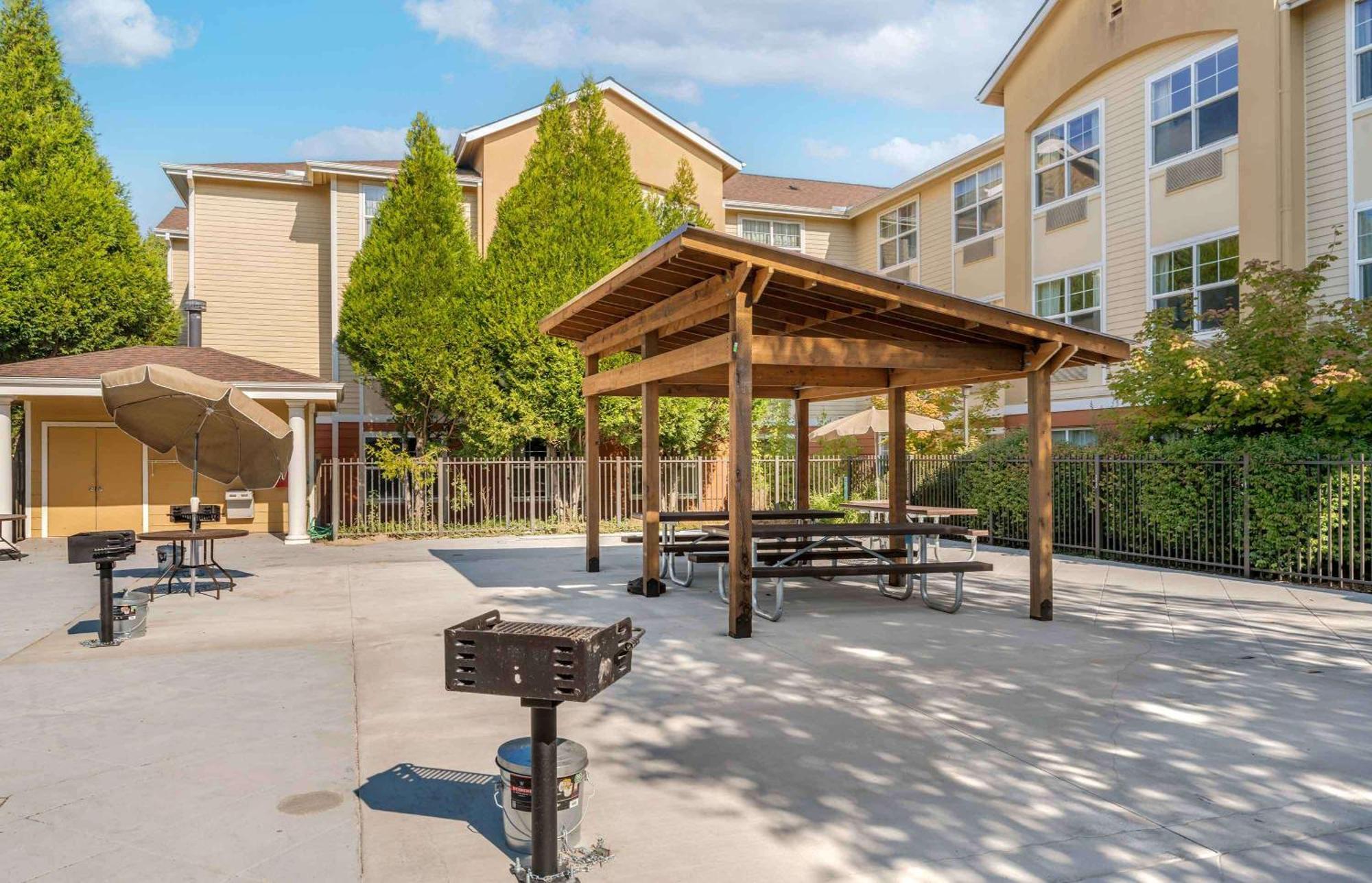 Extended Stay America Suites - Portland - Hillsboro Exterior photo